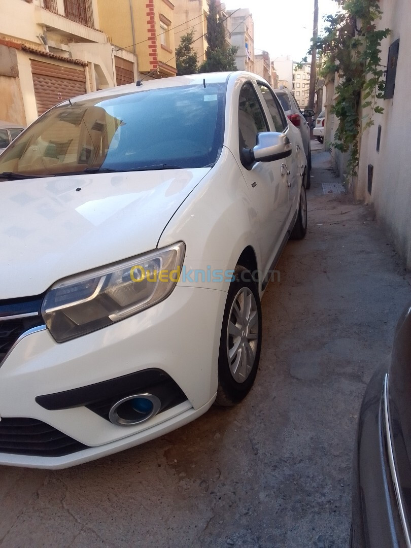 Renault Symbol 2019 White edition