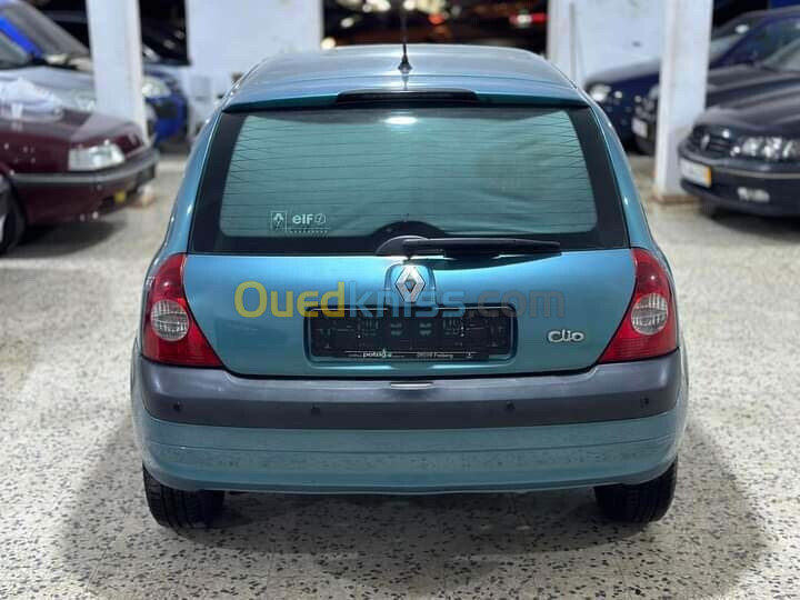 Renault Clio 2003 