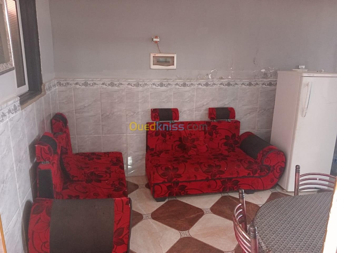 Location vacances Appartement F3 Mostaganem Hadjadj