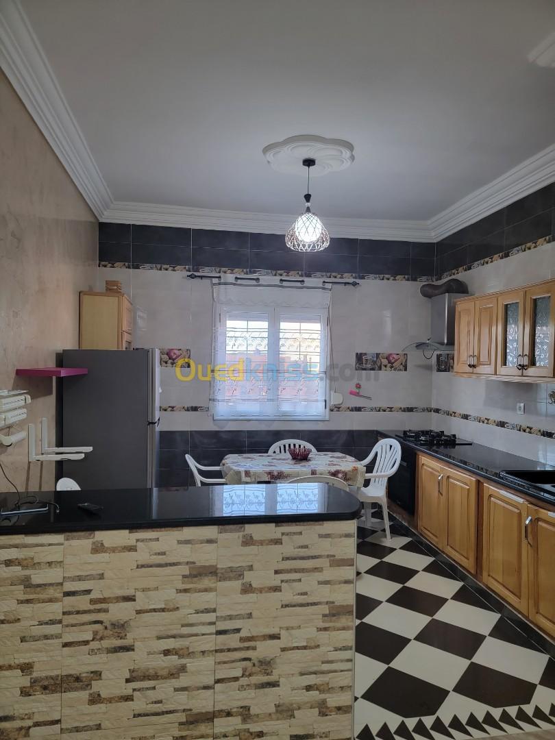 Location vacances Appartement F3 Mostaganem Mezghrane