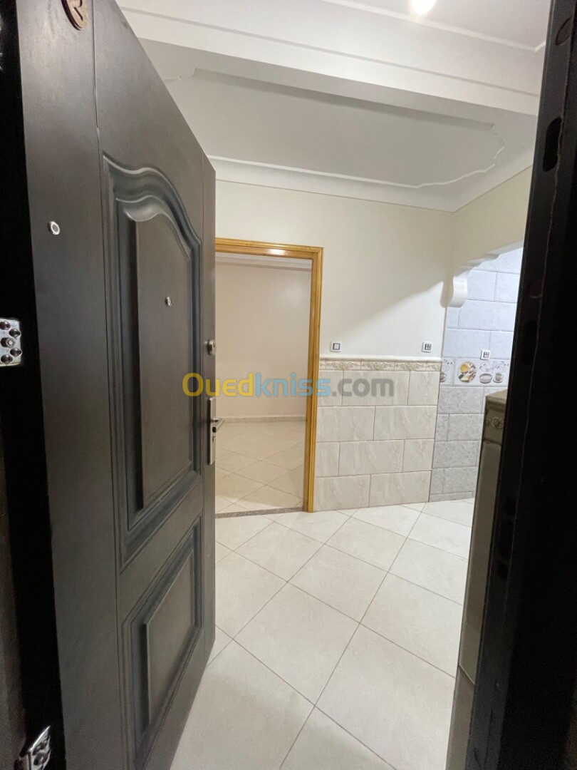 Vente Studio Alger Bordj el kiffan