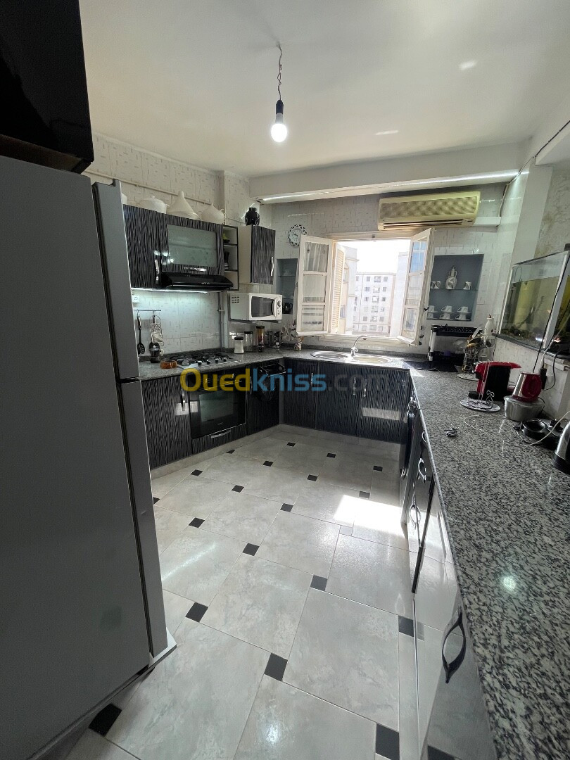 Location Appartement F3 Alger Ain benian