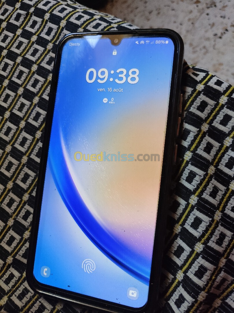 Samsung A34