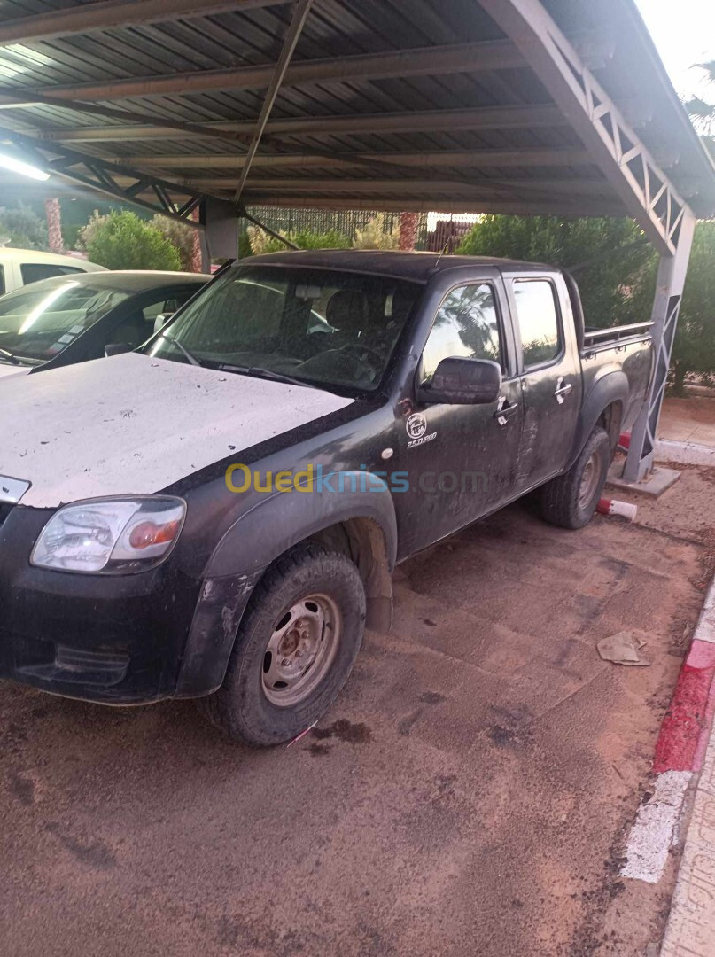 Mazda BT50 2009 في حالة جيد