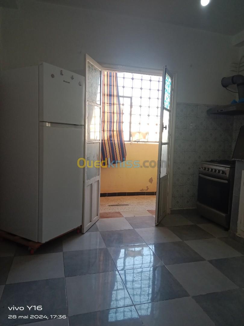 Location vacances Appartement F3 Mostaganem Mostaganem