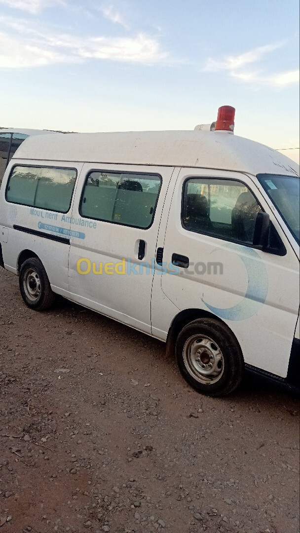 Nissan Urvan 2008 Microbus 15P