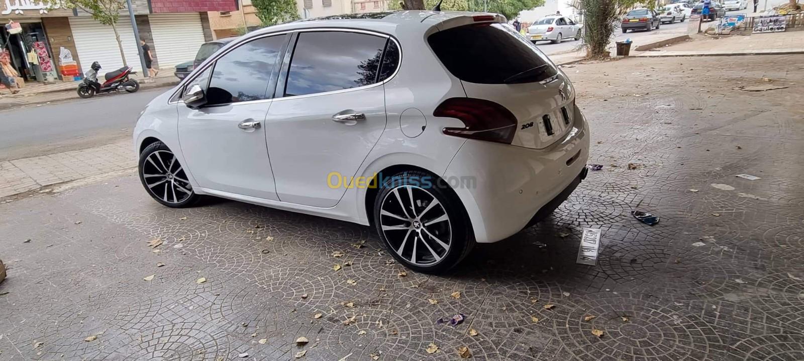 Peugeot 208 2016 Access Facelift