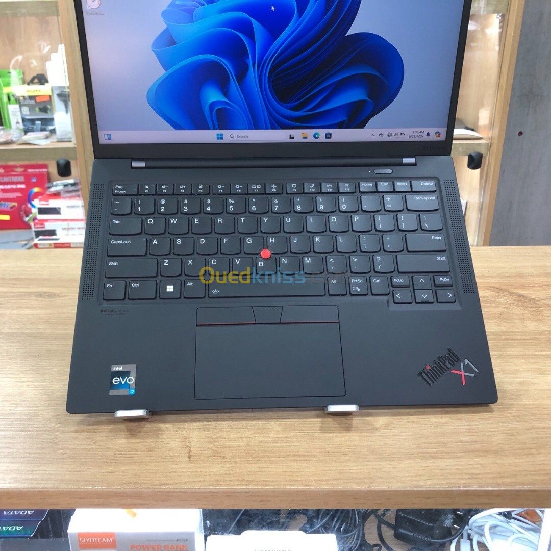 LENOVO THINKPAD X1 CARBON I7 12TH 16GB 1TB SSD 14" TACTILE 