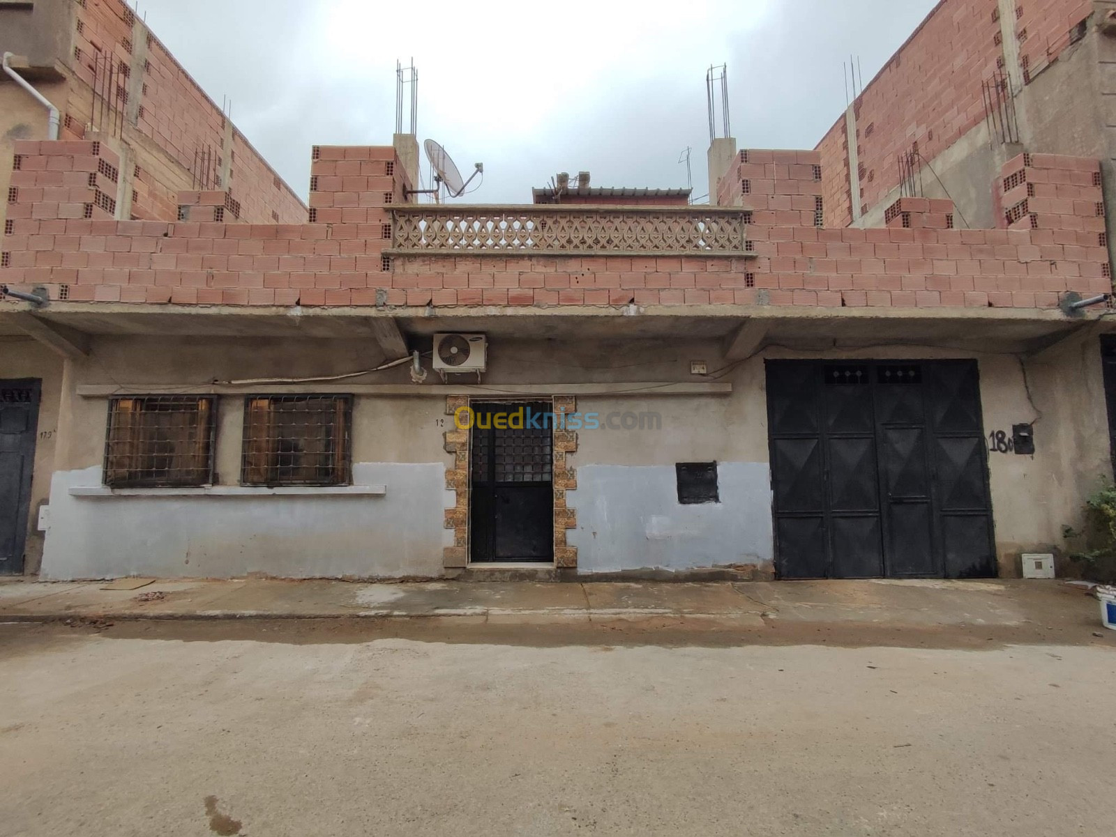 Vente Niveau De Villa F3 Tiaret Tiaret