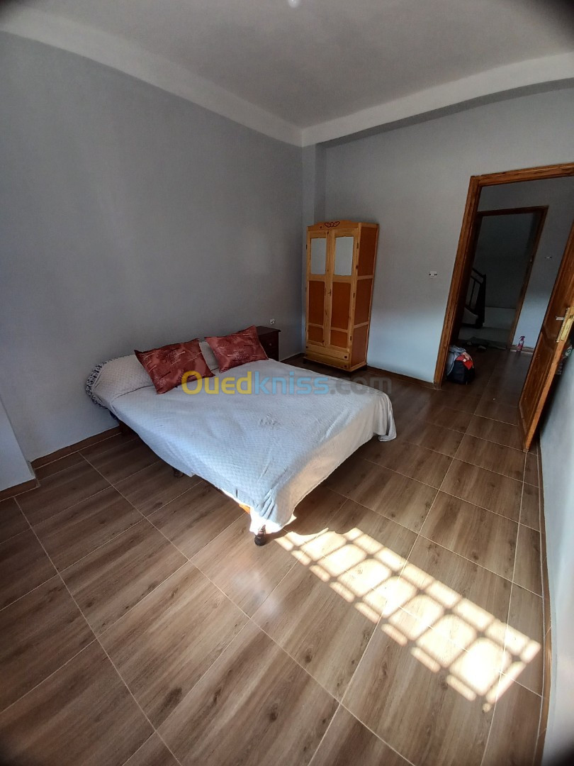 Location vacances Niveau De Villa F7 Tlemcen Honaine