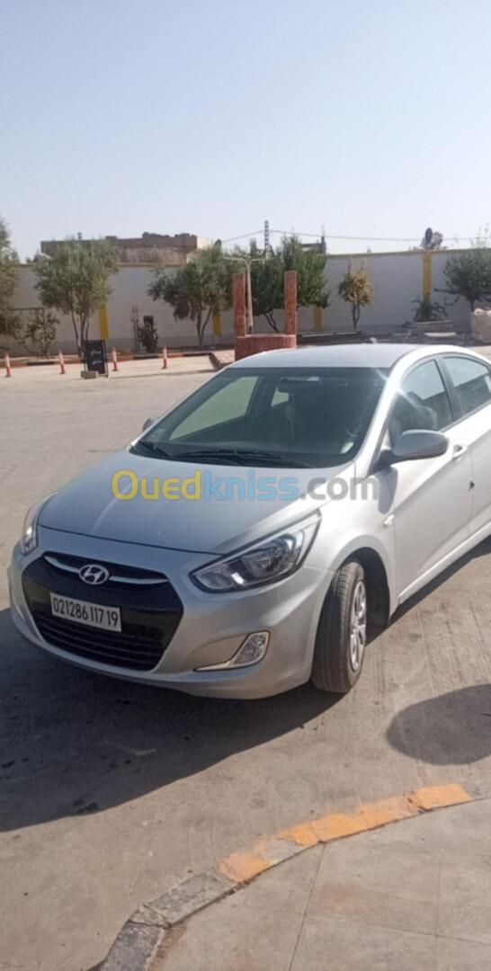 Hyundai Accent RB  4 portes 2017 GL+