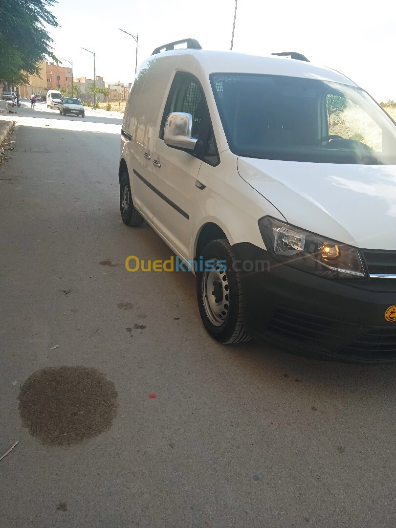 Volkswagen Caddy 2018 Fourgon