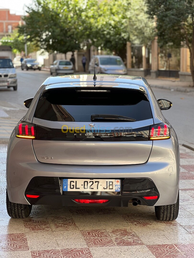 Peugeot 208 2022 Allure