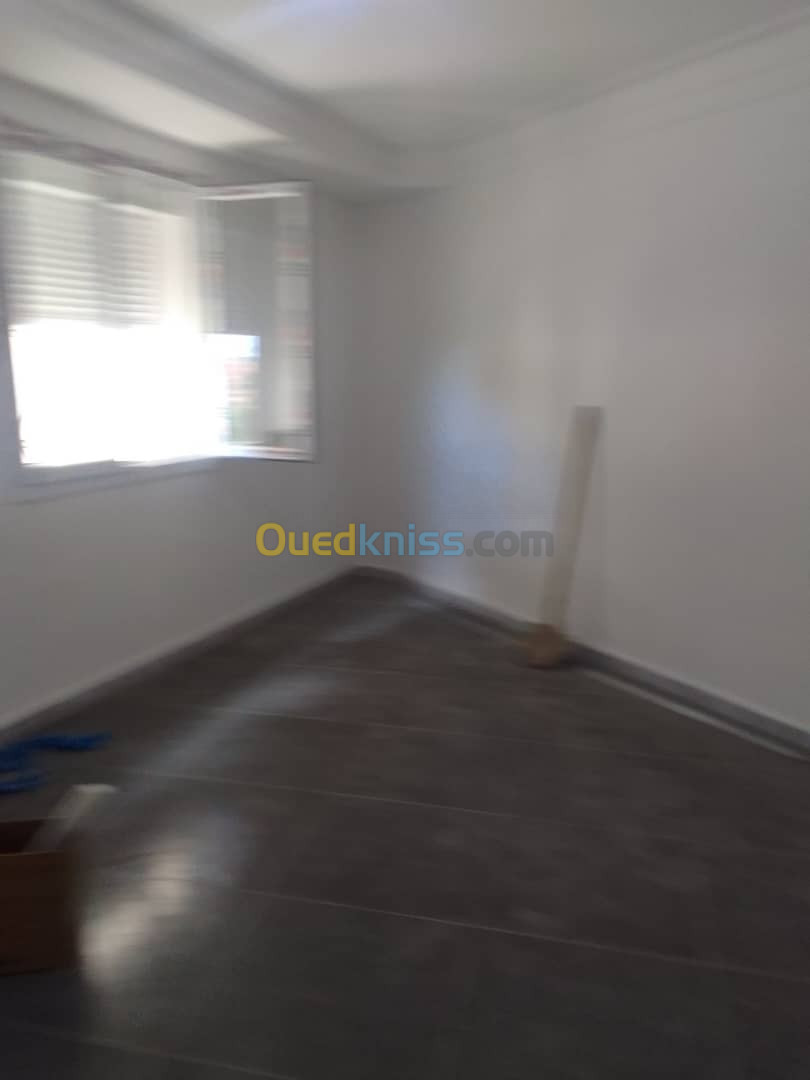 Vente Appartement F3 Jijel Jijel