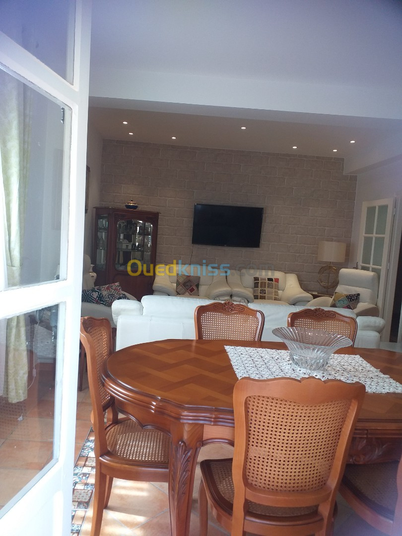 Location Appartement F3 Alger Hydra