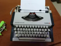 MACHINE A ECRIRE