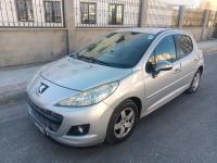 سيارات-peugeot-207-2012-خنشلة-الجزائر