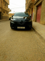 voitures-renault-clio-5-2021-intense-sidi-bel-abbes-algerie