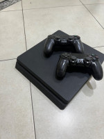 playstation-ps4-slim-500g-version-en-ligne-avec-2-manetts-mohammadia-alger-algerie