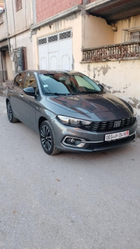 voitures-fiat-tipo-sedan-2024-life-ras-el-oued-bordj-bou-arreridj-algerie