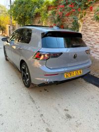 سيارات-volkswagen-golf-8-2025-r-line-الجزائر-وسط