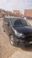 voitures-fiat-doblo-2024-bechar-algerie