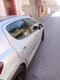 سيارات-peugeot-207-2007-العلمة-سطيف-الجزائر