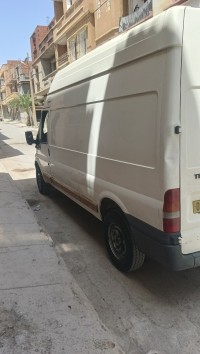 عربة-نقل-ford-transit-2004-برج-بوعريريج-الجزائر
