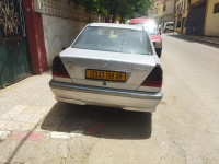 berline-mercedes-classe-c-1998-w202-blida-algerie