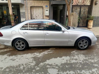 voitures-mercedes-classe-e-2003-algerie