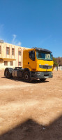 camion-renault-380dxi-oued-sly-chlef-algerie