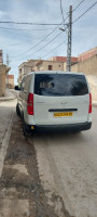 fourgon-hyundai-h1-2014-constantine-algerie