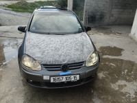 voitures-volkswagen-golf-5-2005-tizi-ouzou-algerie