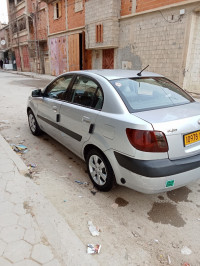 voitures-kia-rio-5-portes-2008-tamlouka-guelma-algerie