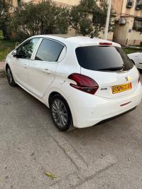 سيارات-peugeot-208-2015-access-facelift-البليدة-الجزائر
