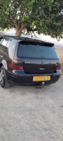 moyenne-berline-volkswagen-golf-4-2002-ain-el-kebira-setif-algerie