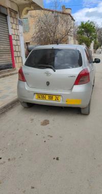 سيارات-toyota-yaris-2008-البليدة-الجزائر