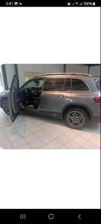 سيارات-mercedes-glb-2023-أزفون-تيزي-وزو-الجزائر