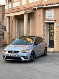 voitures-seat-ibiza-2019-fr-plus-les-eucalyptus-alger-algerie