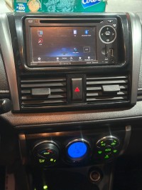 سيارات-toyota-yaris-sedan-2015-تيارت-الجزائر