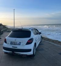 سيارات-peugeot-207-2012-fennec-الرغاية-الجزائر
