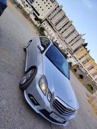 سيارات-mercedes-classe-e-2011-avantgarde-pack-amg-خراطة-بجاية-الجزائر