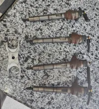 Injecteur 03L 