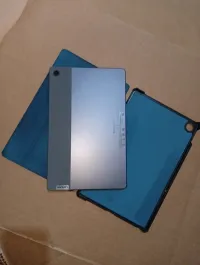 Lenovo M 10 plus