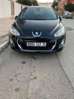 moyenne-berline-peugeot-308-2013-oran-algerie