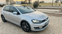 voitures-volkswagen-golf-7-2017-carat-algerie