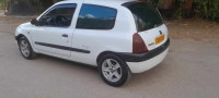 voitures-renault-clio-1-2000-blida-algerie