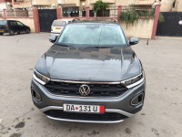 voitures-volkswagen-t-roc-2023-life-plus-bordj-el-kiffan-alger-algerie