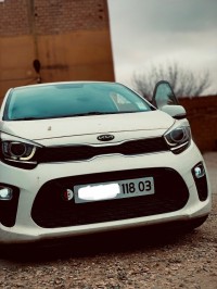 سيارات-kia-picanto-2018-ex-الأغواط-الجزائر