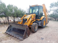 engin-3cx-jcb-2002-ain-lahdjar-setif-algerie